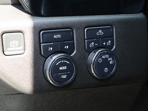 Used 2023 GMC Sierra 1500 Elevation image 58