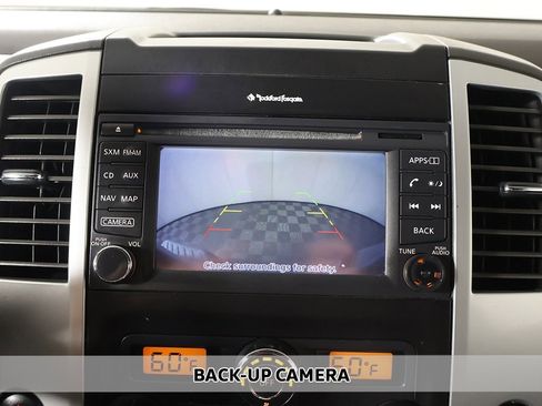 Used 2021 Nissan Frontier PRO-4X w/ Pro-4x Utility Package image 5