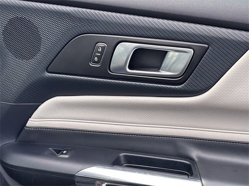 Used 2024 Ford Mustang Premium image 39