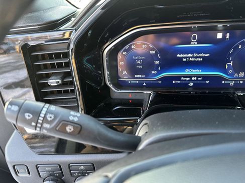 Used 2023 Chevrolet Silverado 1500 LT image 30