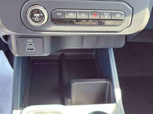 New 2026 Ford Maverick XL AWD/4WD image 24