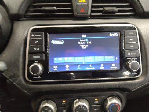 Used 2024 Nissan Versa S w/ Trunk Package FWD image 25