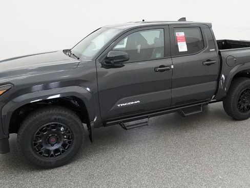 New 2026 Toyota Tacoma SR5 AWD/4WD image 5