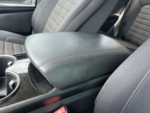 Used 2016 Ford Edge SEL AWD/4WD image 36