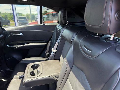Used 2019 Cadillac XT4 Sport AWD/4WD image 10