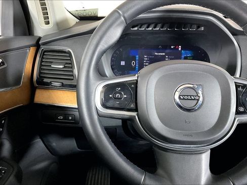 Used 2023 Volvo XC90 T8 Plus w/ Protection Package Premier AWD/4WD image 18