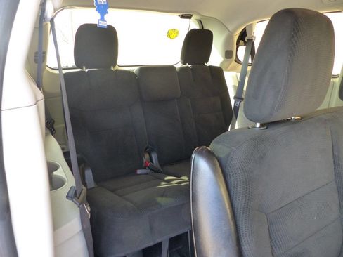 Used 2017 Dodge Grand Caravan SE w/ Power Window Group image 36