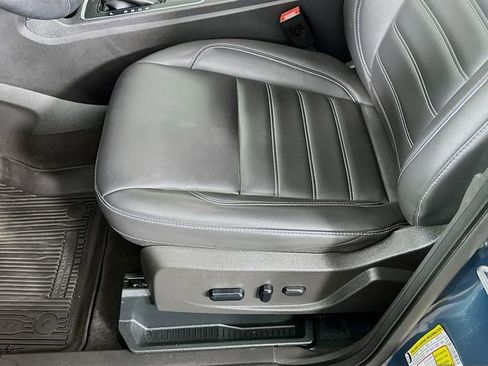 Certified 2019 Ford Escape SEL AWD/4WD image 24