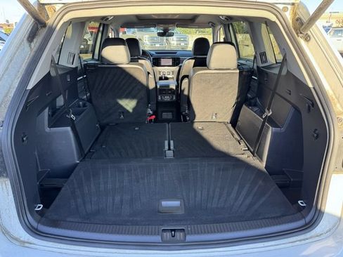 Used 2022 Volkswagen Atlas SEL AWD/4WD image 19