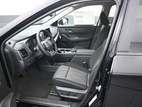 New 2026 Nissan Rogue SV w/ Cold Weather Package image 9