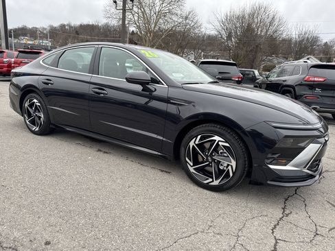 New 2026 Hyundai Sonata SEL image 1