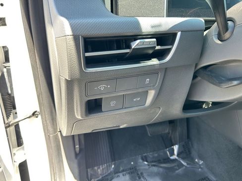 Used 2025 Hyundai Sonata SEL FWD image 19
