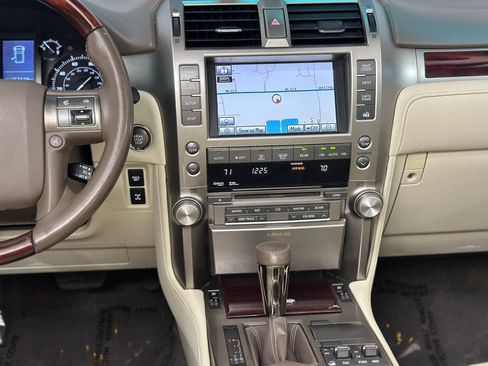 Used 2011 Lexus GX 460 Sport Utility image 17