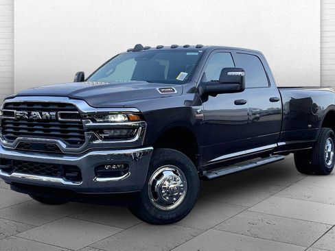 New 2026 RAM 3500 Tradesman image 2