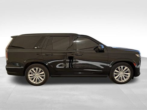 Used 2024 Cadillac Escalade Sport Platinum w/ LPO, ONYX Package AWD/4WD image 6