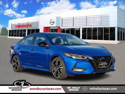 Certified 2022 Nissan Sentra SR w/ SR Premium Package image 1