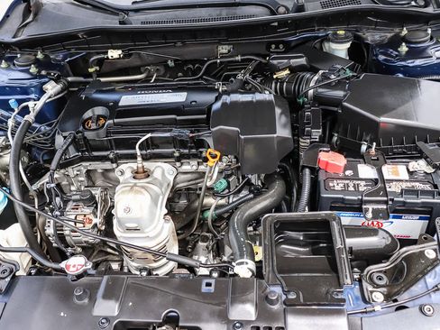 Used 2013 Honda Accord LX image 29