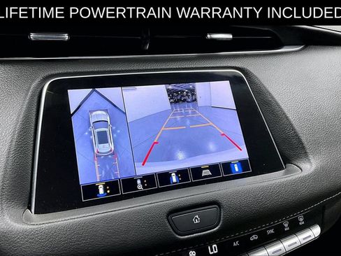 Used 2023 Cadillac XT4 Premium Luxury w/ Technology Package AWD/4WD image 28