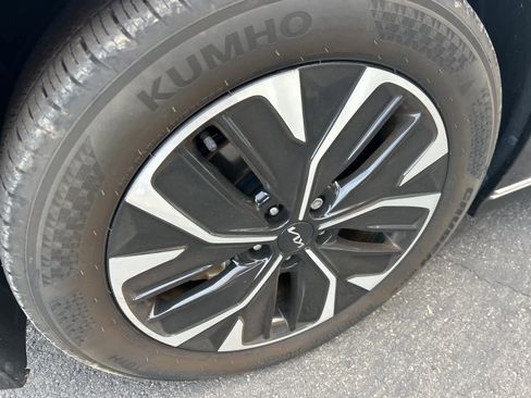 Used 2023 Kia EV6 Wind w/ Wind Technology Package image 34