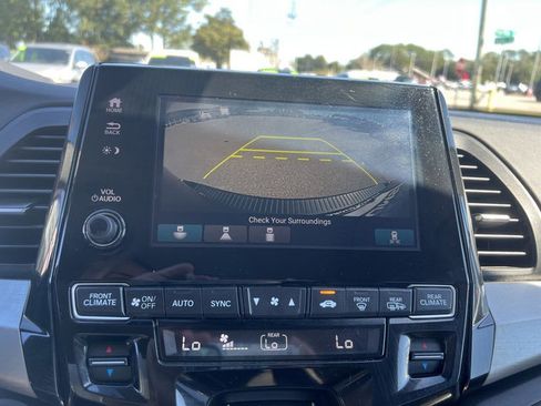 Used 2018 Honda Odyssey EX-L image 17