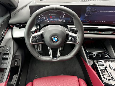 Used 2024 BMW 530i w/ Executive Package RWD image 13