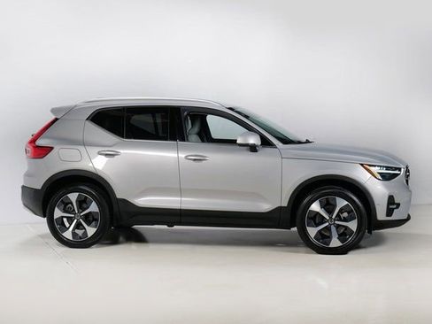 Used 2022 Jeep Wrangler Unlimited Sport image 32