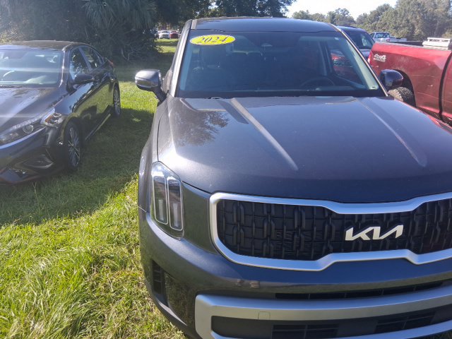 Used 2024 Kia Telluride LX FWD image 23