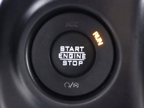 Used 2020 Jeep Gladiator Mojave image 31