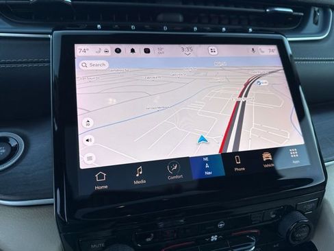 Certified 2022 Jeep Grand Cherokee Limited image 6