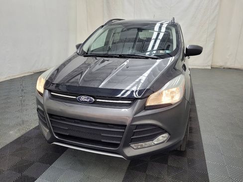 Used 2016 Ford Escape SE w/ Equipment Group 201A AWD/4WD image 15