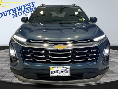 Used 2025 Chevrolet Equinox LT w/ Convenience Package II AWD/4WD image 2