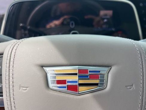 Used 2023 Cadillac Escalade ESV Premium Luxury Platinum image 54