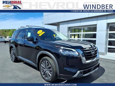 Used 2022 Nissan Pathfinder SL w/ SL Premium Package AWD/4WD image 1