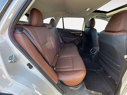 Used 2025 Subaru Outback Touring XT w/ Popular Package #2 image 11