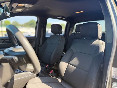 Used 2023 Chevrolet Colorado W/T RWD image 22