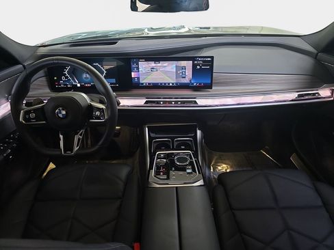 Used 2023 BMW 740i w/ Parking Assistance Package image 12