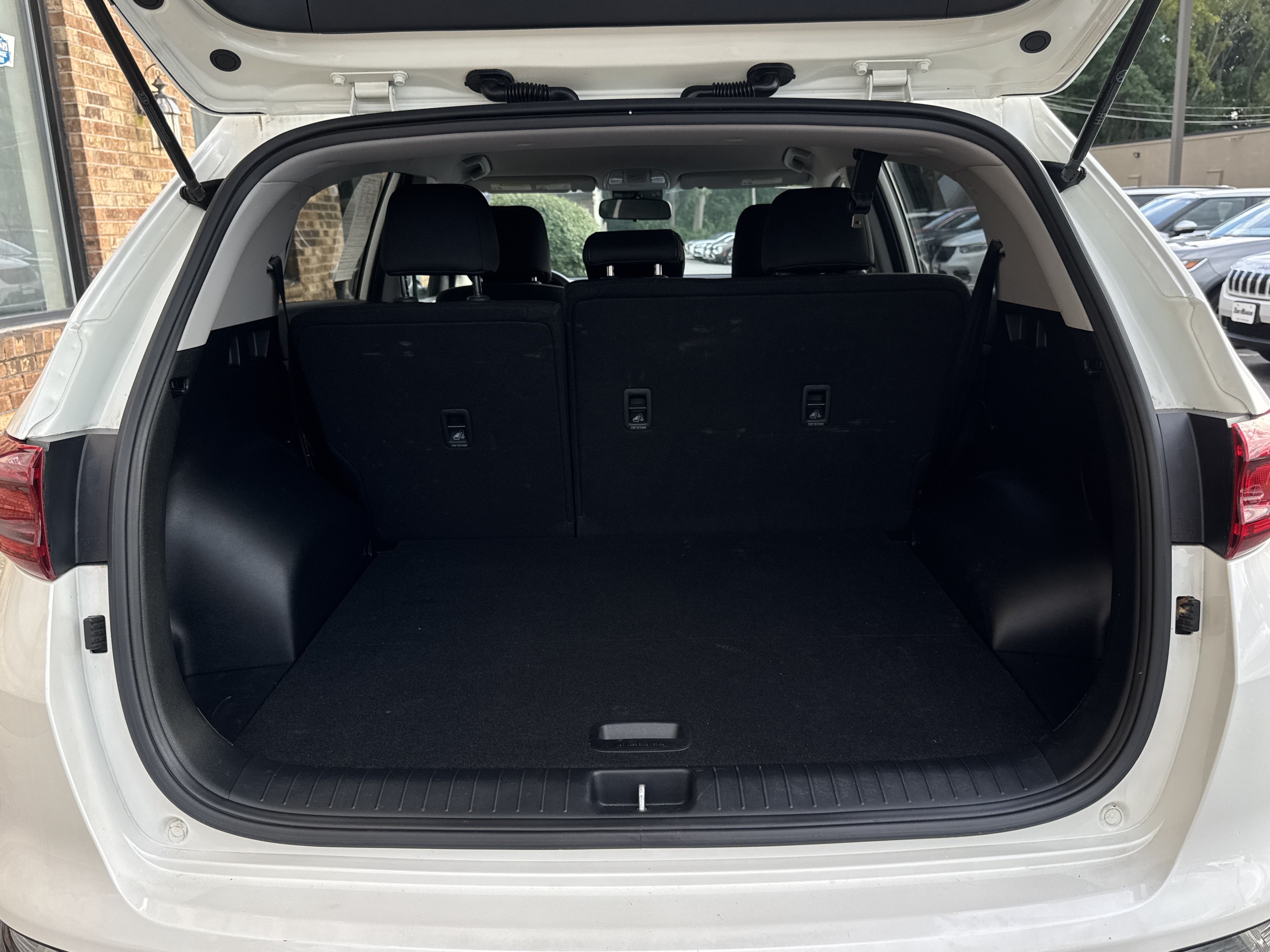 Used 2022 Kia Sportage LX AWD/4WD image 11