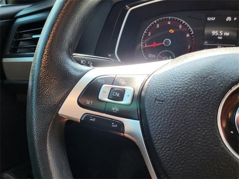 Used 2019 Volkswagen Jetta S w/ Driver Assistance Package image 5