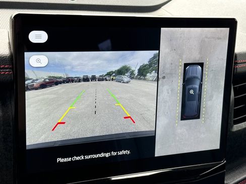 Used 2023 Ford Expedition Limited image 23