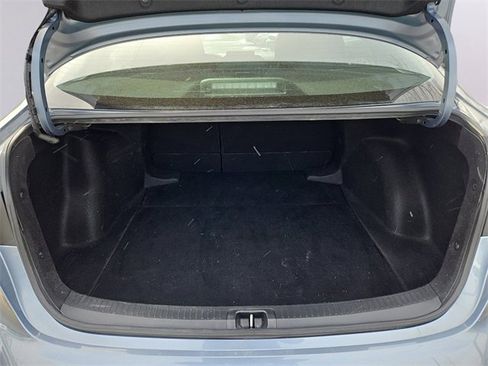 Used 2023 Toyota Corolla LE image 27