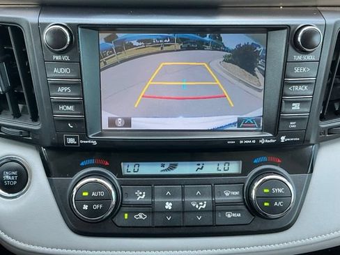 Used 2017 Toyota RAV4 Platinum FWD image 16