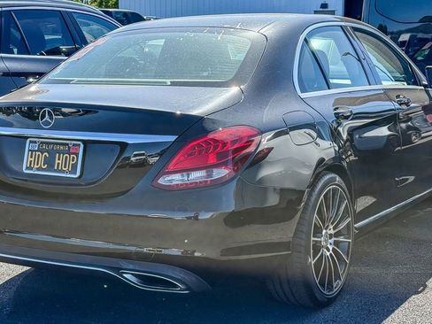 Used 2018 Mercedes-Benz C 300 Sedan image 7
