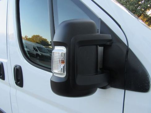 Used 2024 RAM ProMaster 2500 w/ Safety Group image 26