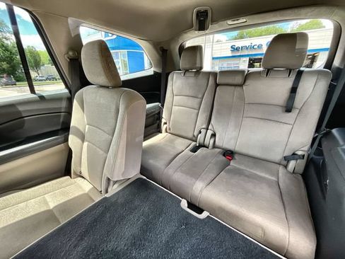 Used 2016 Honda Pilot LX image 26