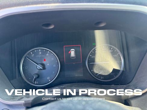 Used 2024 Subaru Ascent Touring image 16