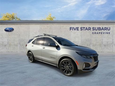 Used 2023 Chevrolet Equinox RS image 2