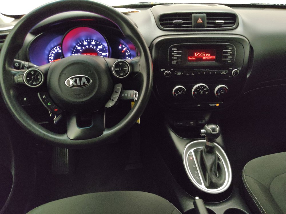 Used 2016 Kia Soul FWD image 22