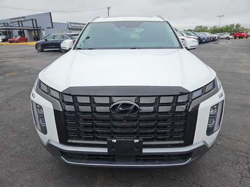 Used 2023 Hyundai Palisade Limited w/ Cargo Package FWD image 12