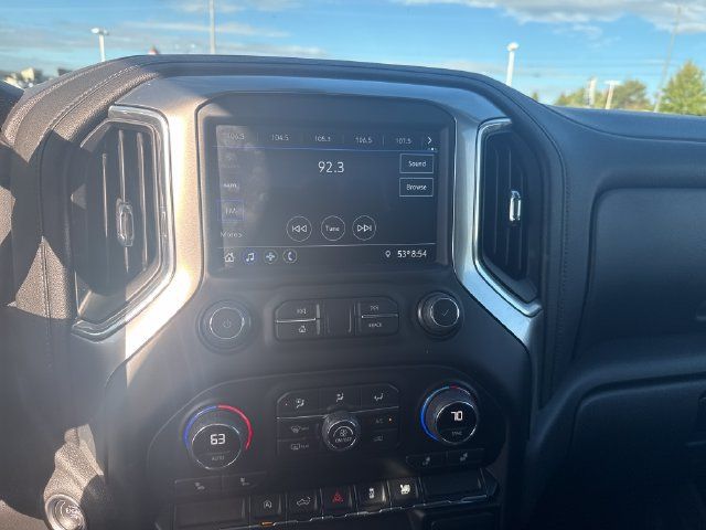 Used 2022 Chevrolet Silverado 1500 RST w/ Max Trailering Package AWD/4WD image 22