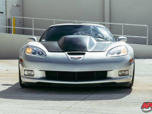 Used 2006 Chevrolet Corvette Z06 w/ Preferred Equipment Group RWD image 16
